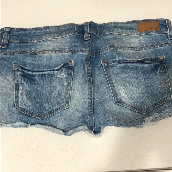 Garage Jean Short Shorts. Denim. Size 7. - Picture 5 of 6